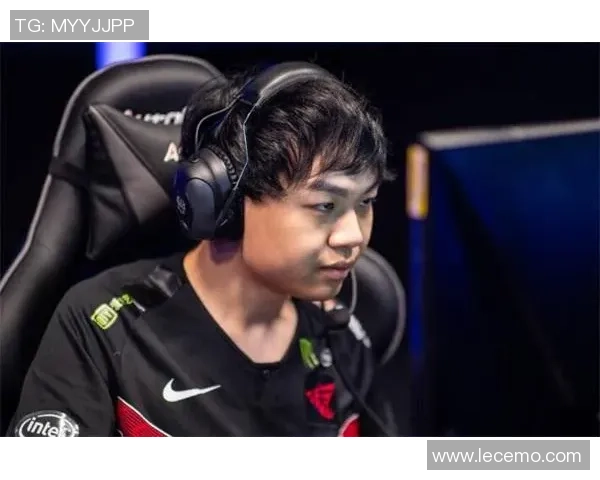 JDG在大师赛中的耐力表现分析与战术解读 JDG在大师赛中的耐力表现分析与战术解读