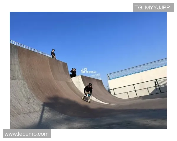 赛后分析:北京滑板队与西安滑板队的战术对决与启示 赛后分析:北京滑板队与西安滑板队的战术对决与启示